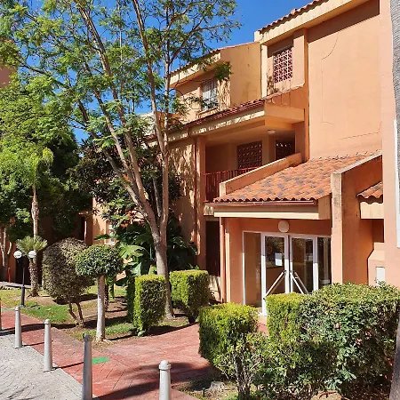 アパート Penthouse In Reserva De マルベーリャ